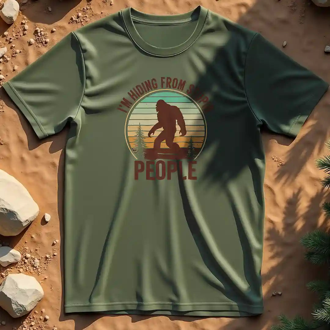 Sasquatch hiding from stupid people t-shirt