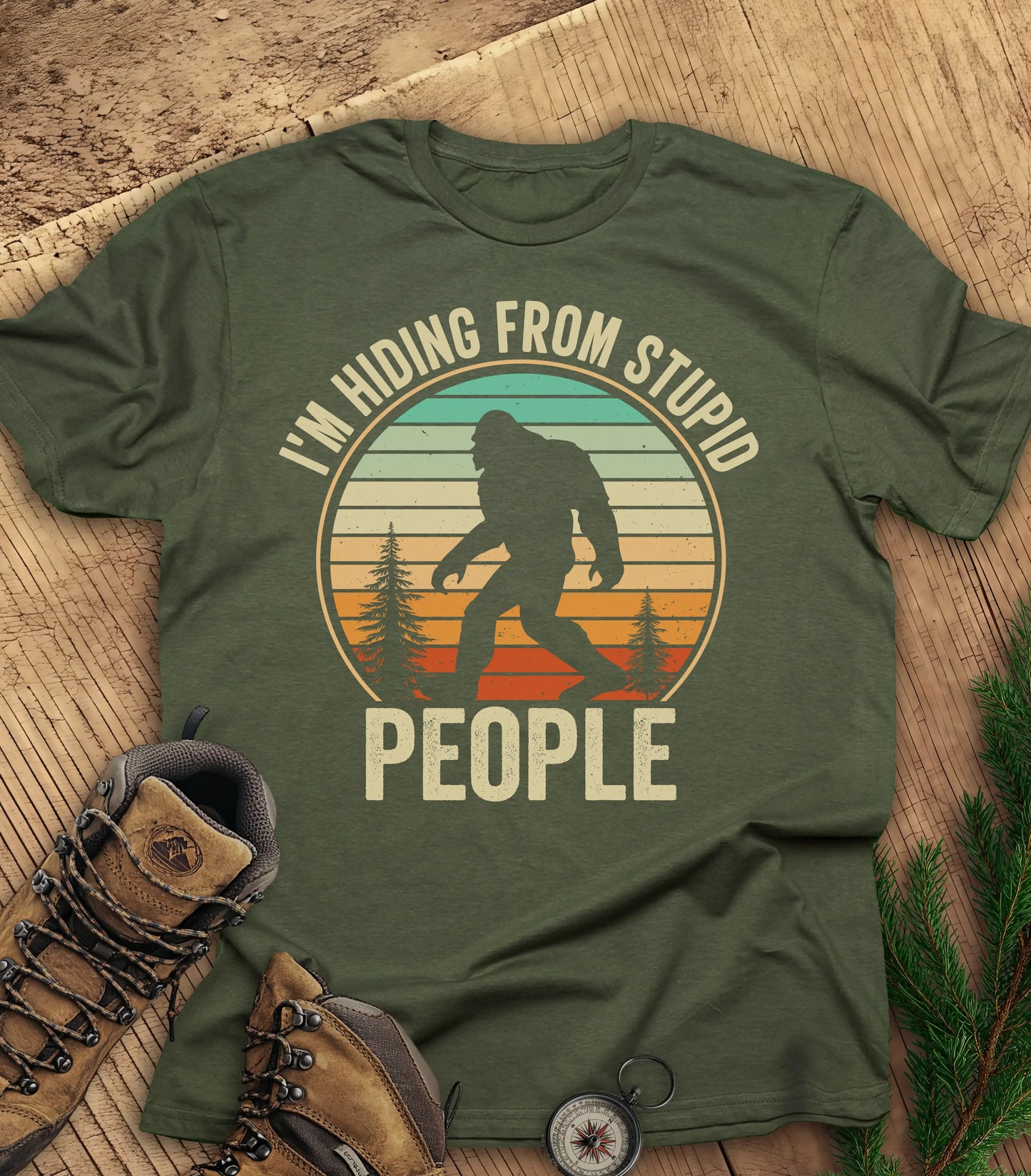 Sasquatch hiding from stupid people t-shirt