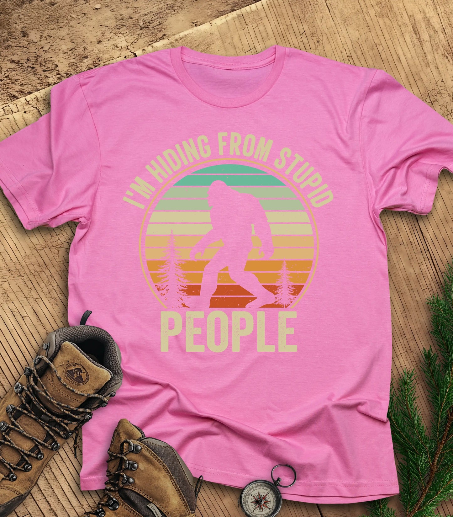 Sasquatch hiding from stupid people t-shirt
